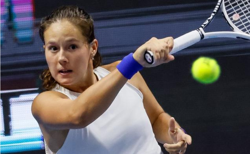 外俱乐部的 外俱乐部的